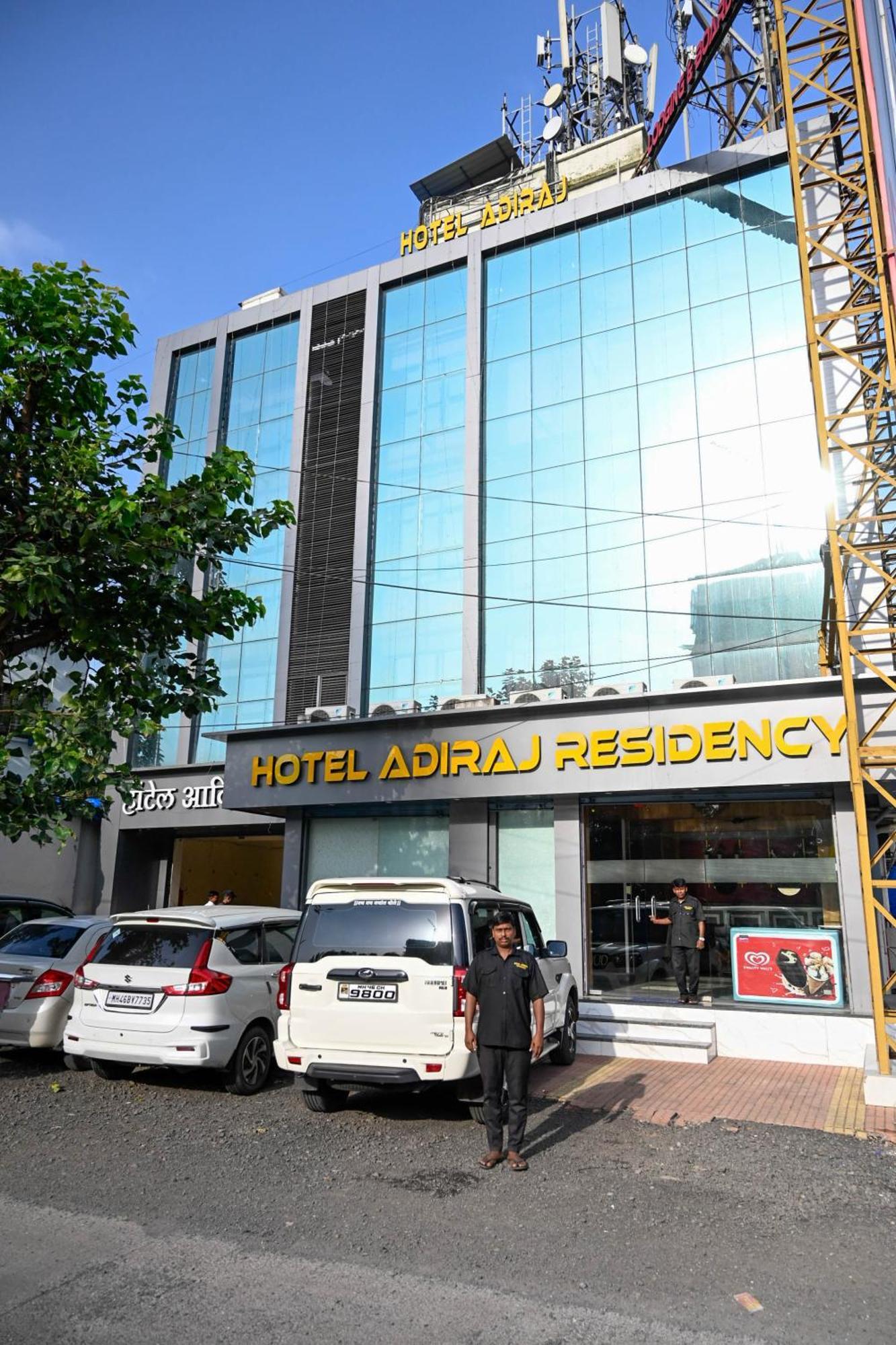 Hotel Adiraj Residency Navi Mumbai Esterno foto