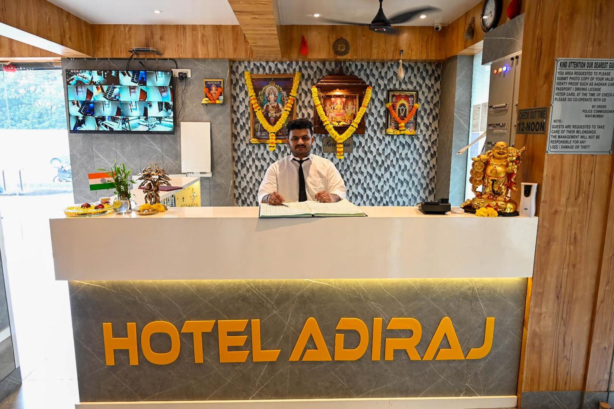 Hotel Adiraj Residency Navi Mumbai Esterno foto