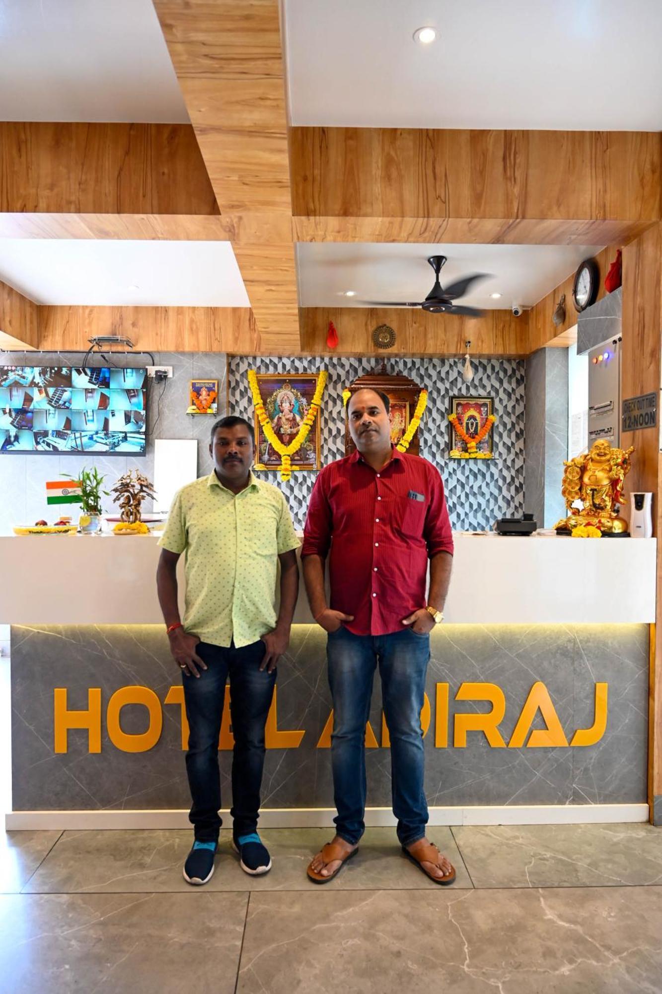 Hotel Adiraj Residency Navi Mumbai Esterno foto