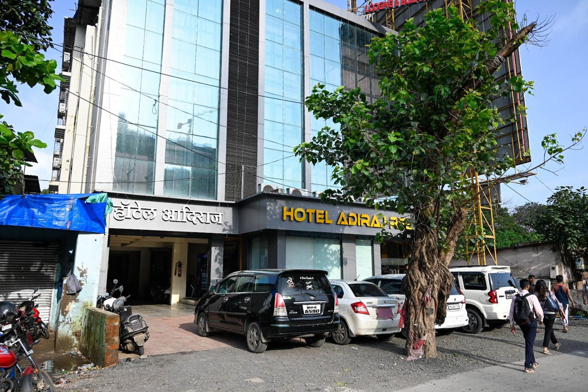 Hotel Adiraj Residency Navi Mumbai Esterno foto