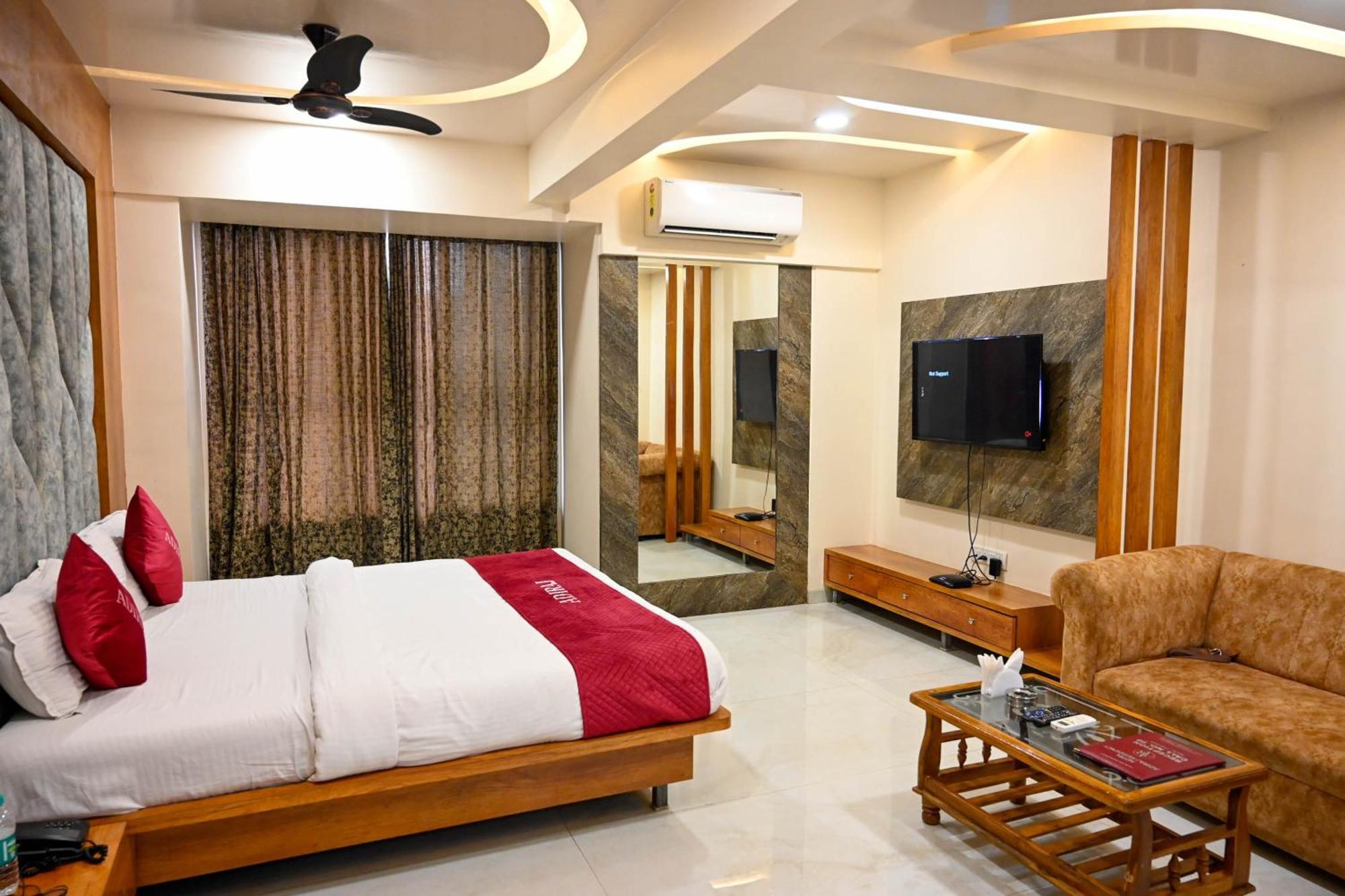 Hotel Adiraj Residency Navi Mumbai Esterno foto