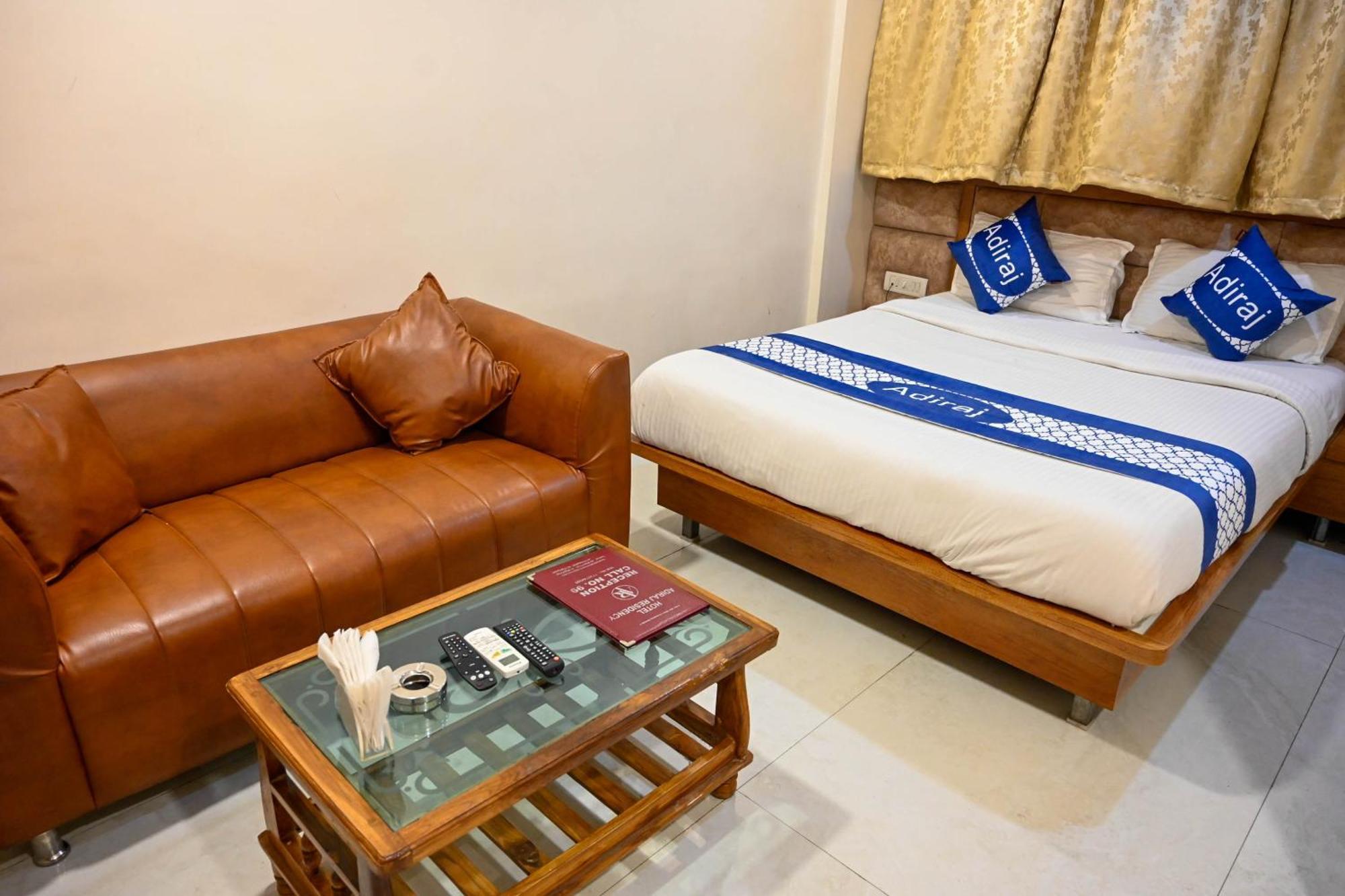 Hotel Adiraj Residency Navi Mumbai Esterno foto