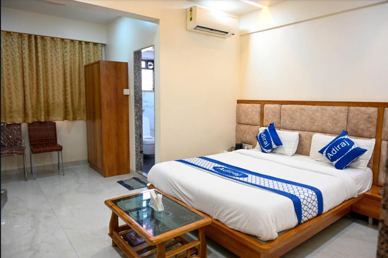 Hotel Adiraj Residency Navi Mumbai Esterno foto